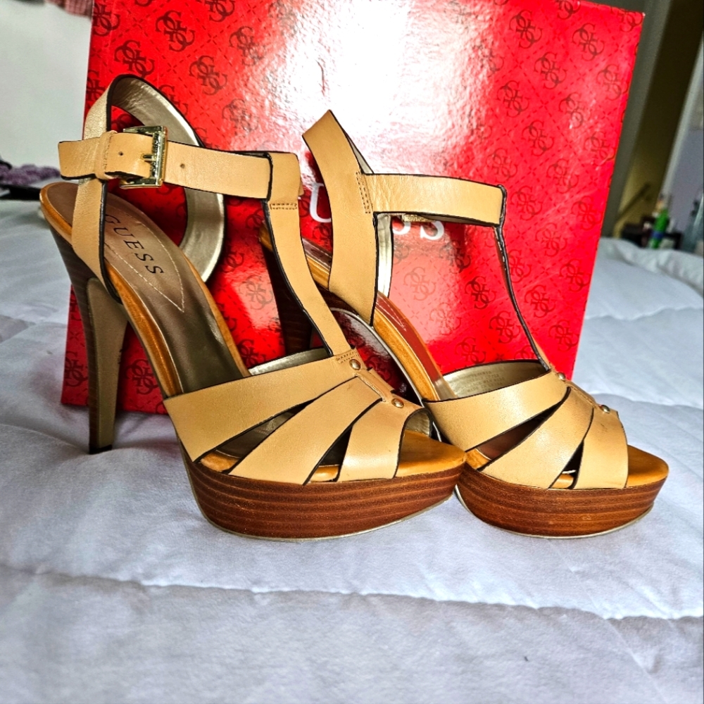 Authentic Guess strappy platform sandals